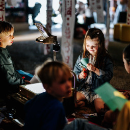 STORMOPKOMST X PLAYDAY